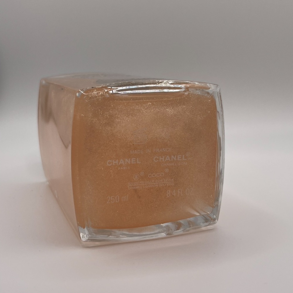 CHANEL - Coco Mademoiselle Pearly Body Oil - Picture 3 of 3